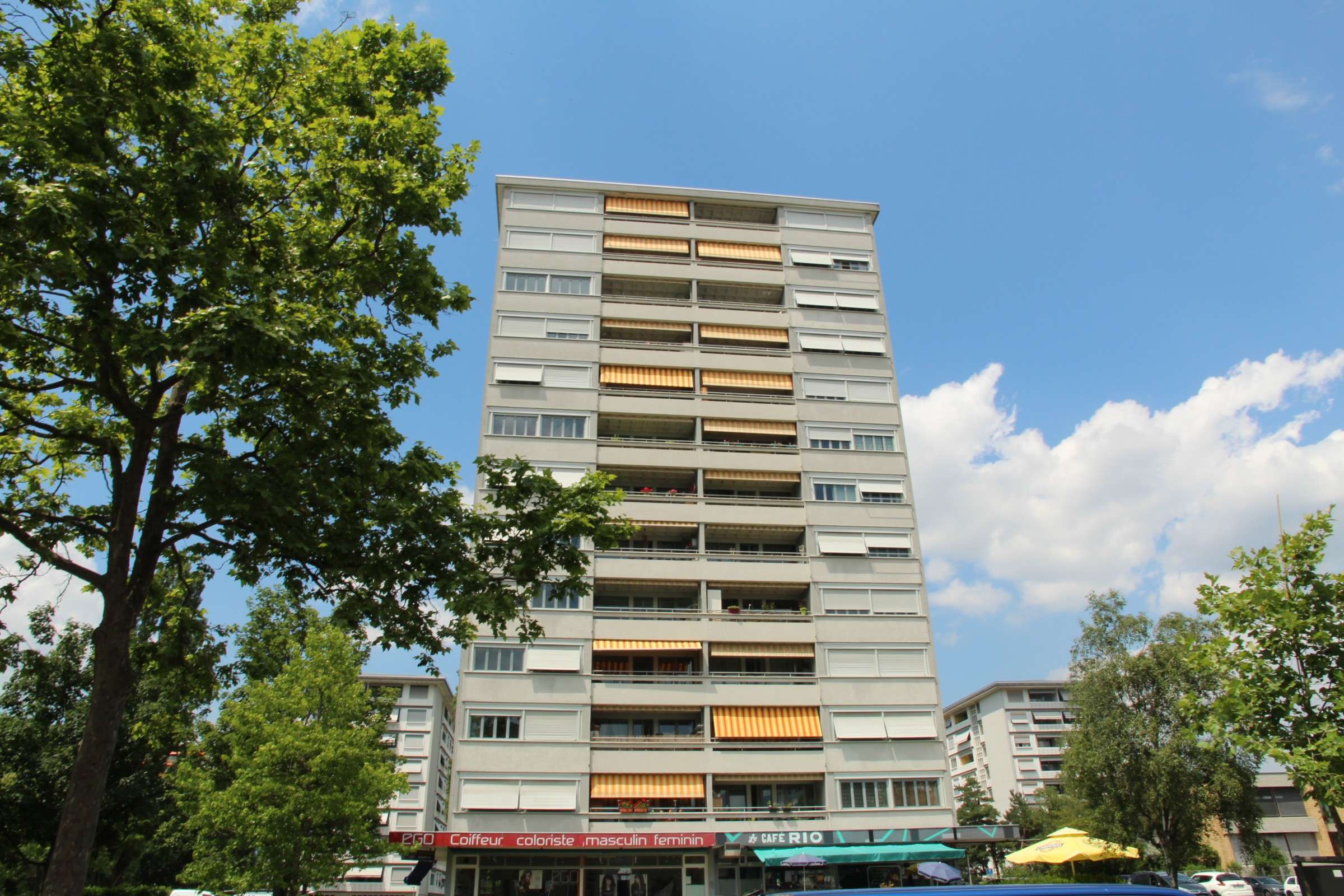 Parking extérieur 905 · Petit-Lancy