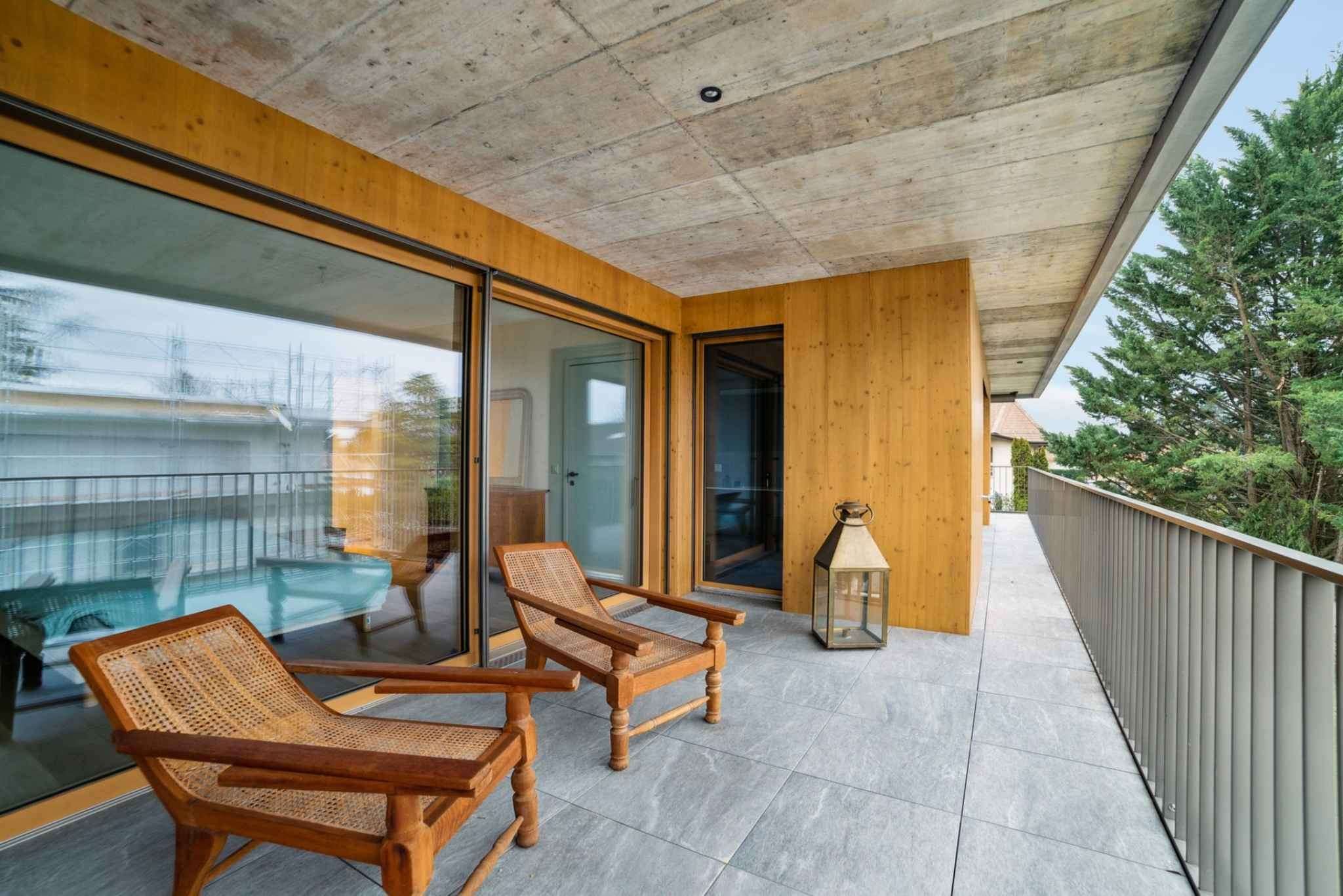 En exclusivité :                                                                                                     Appartement de 5 pièces à Vésenaz