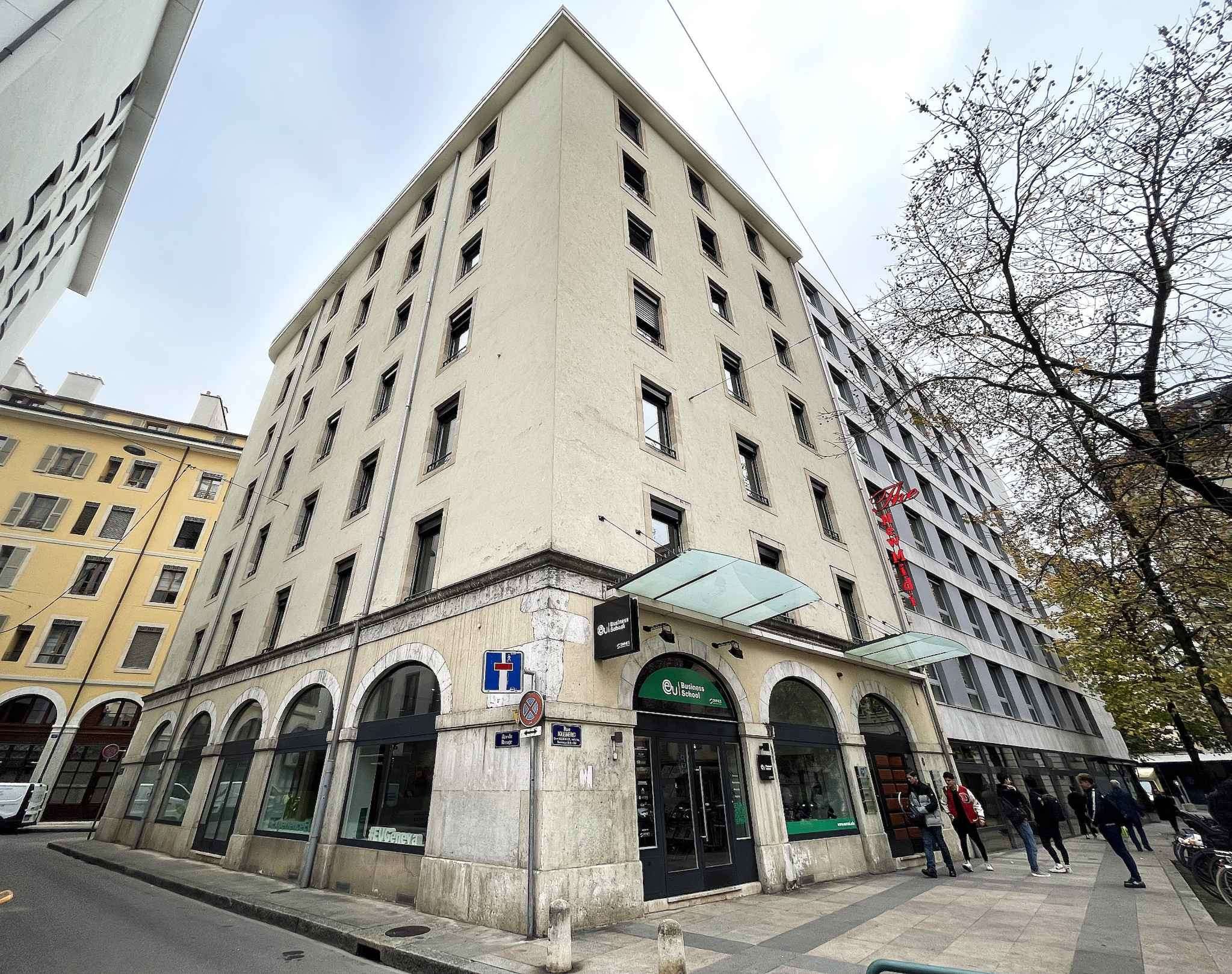 Saint-Gervais / Mont-Blanc - CHF 550.-/m2/an - Bureaux de standing de 112m2