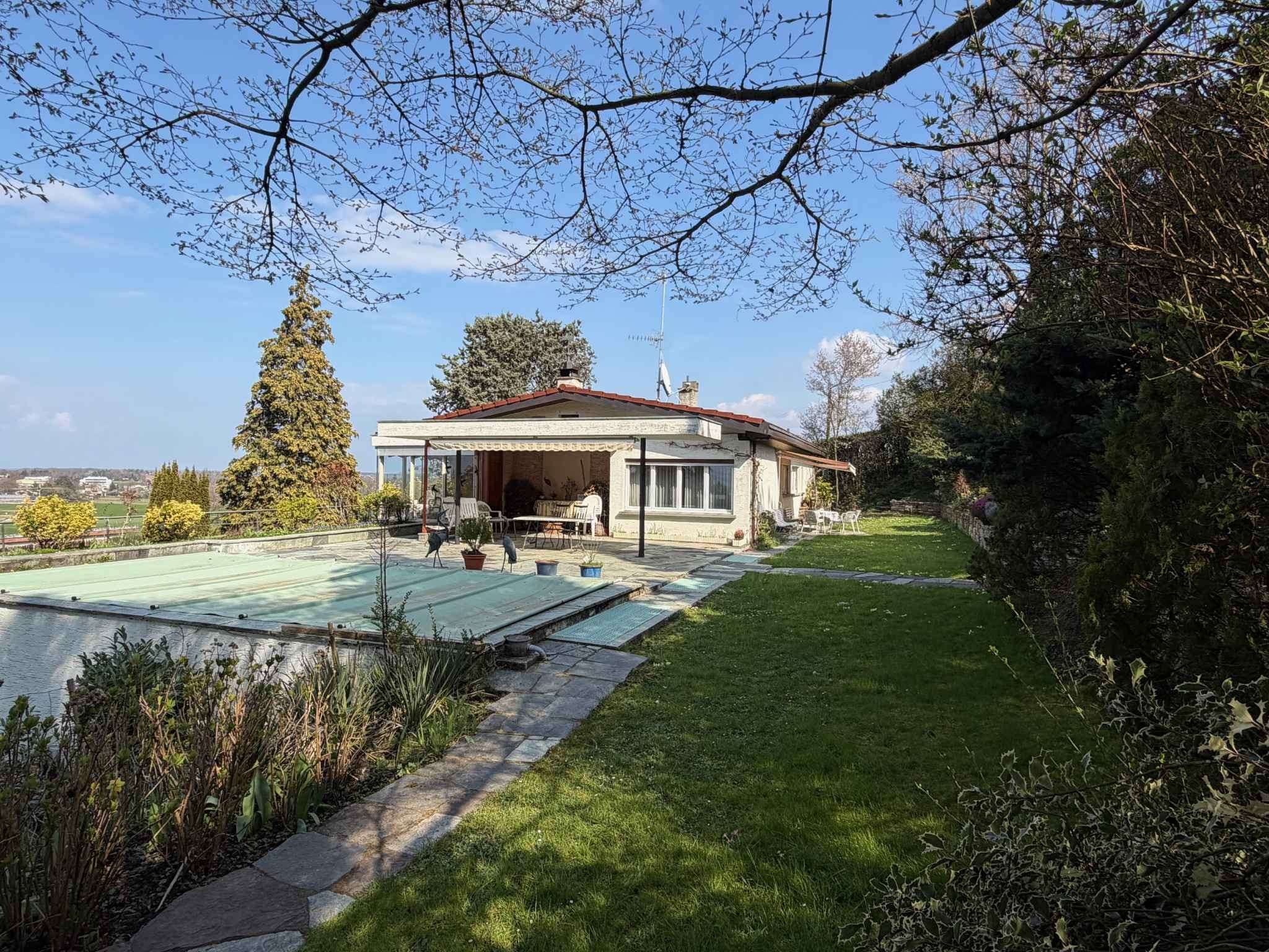 House 8 rooms 250m²  | Collonge-Bellerive