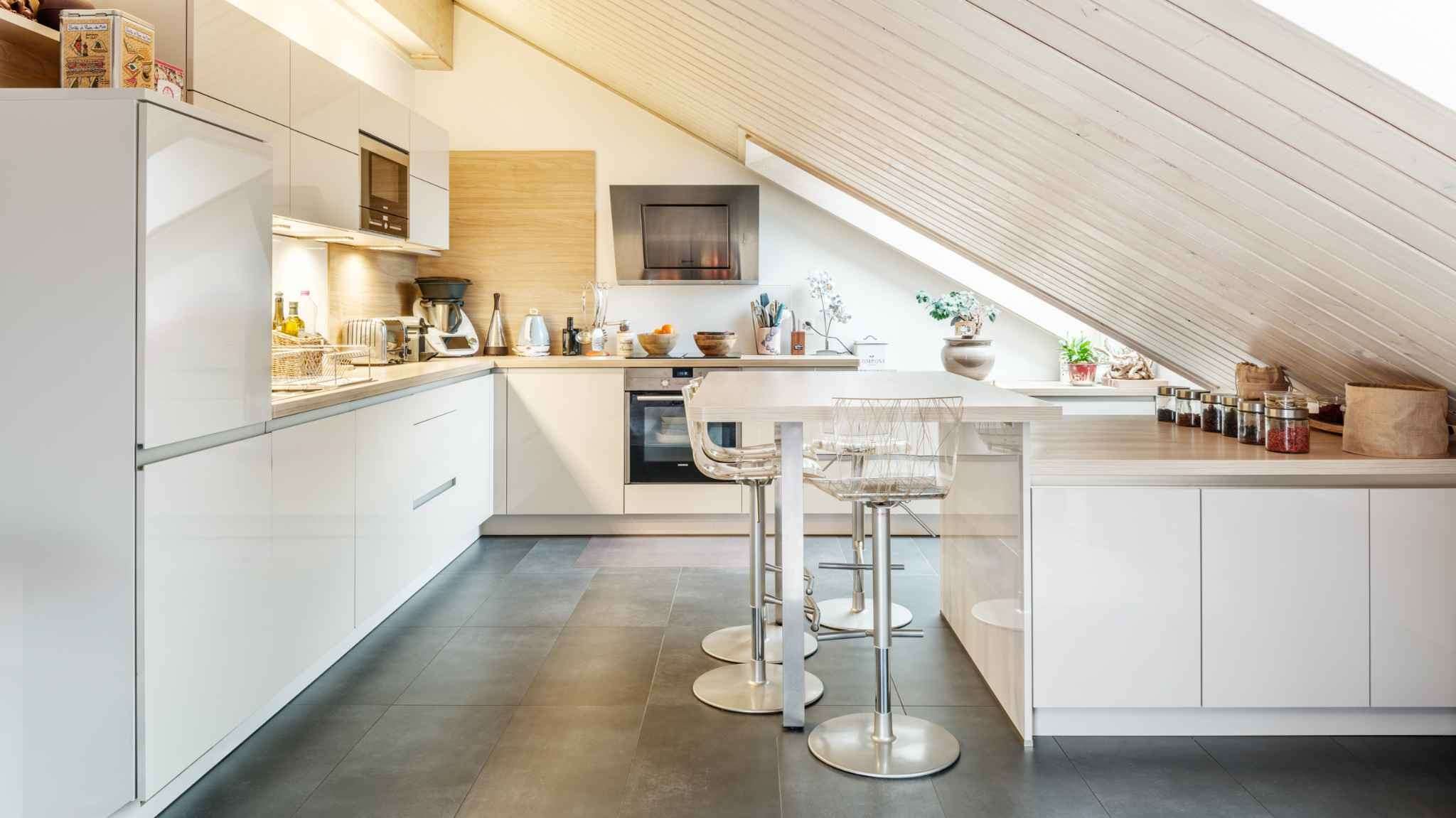 En exclusivité : 
Bel attique avec terrasse à Veyrier