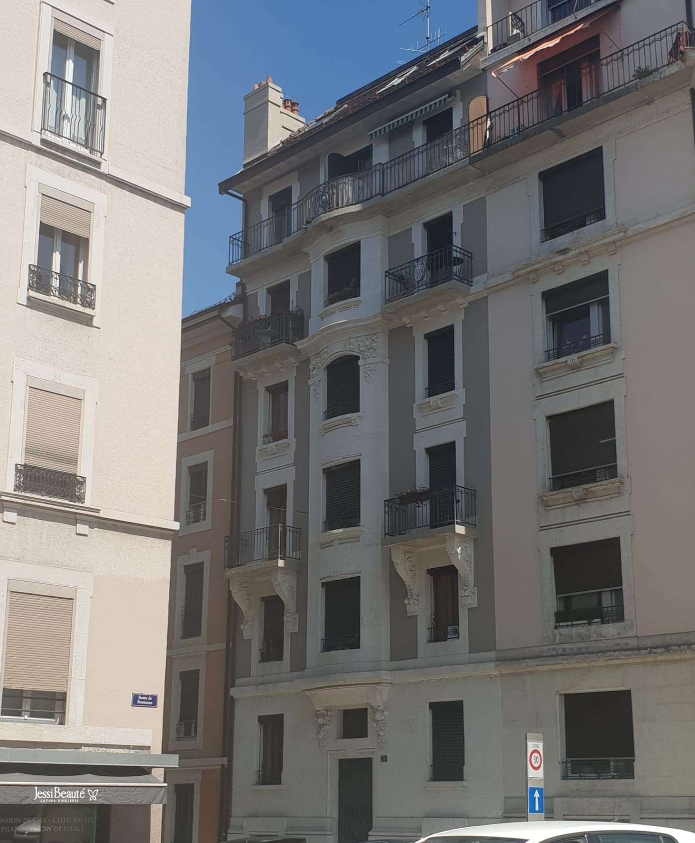 Appartement 2.5 pièces · Eaux-Vives