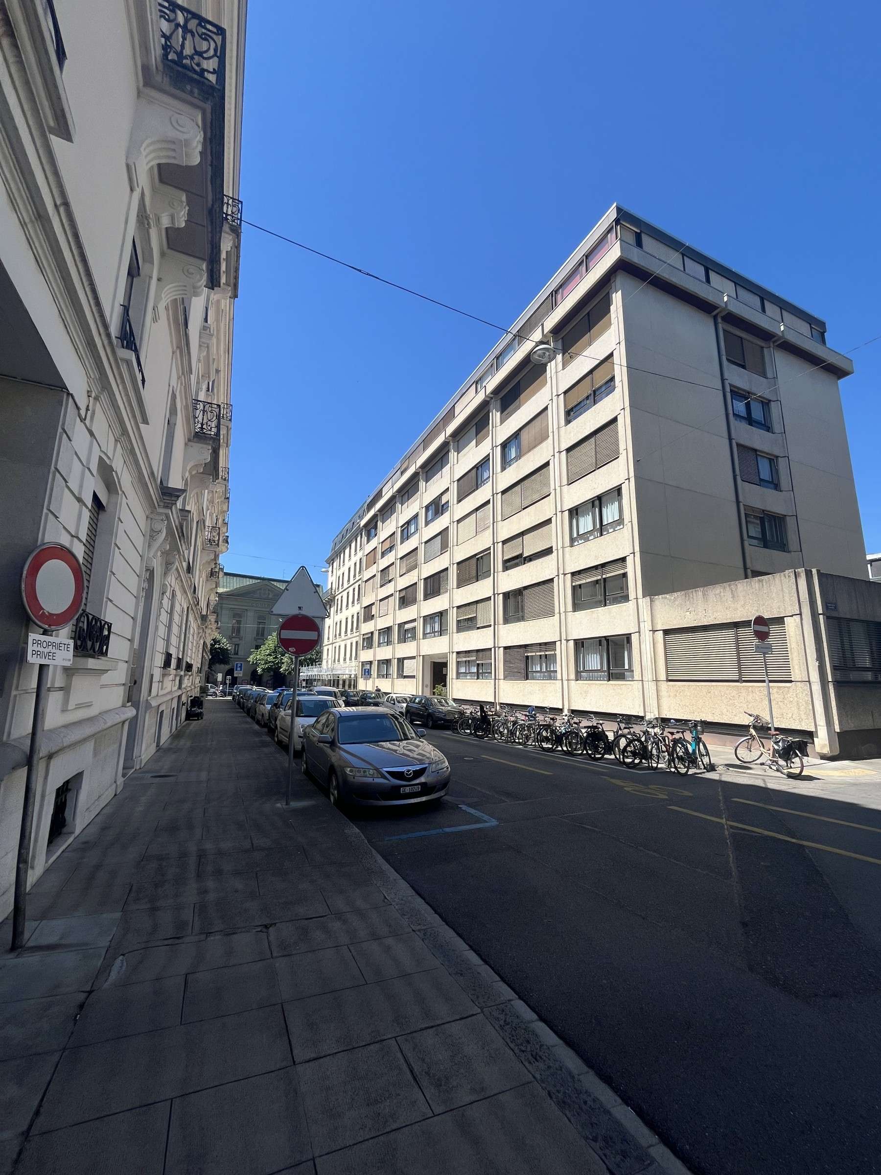 Parking intérieur 21 · Plainpalais