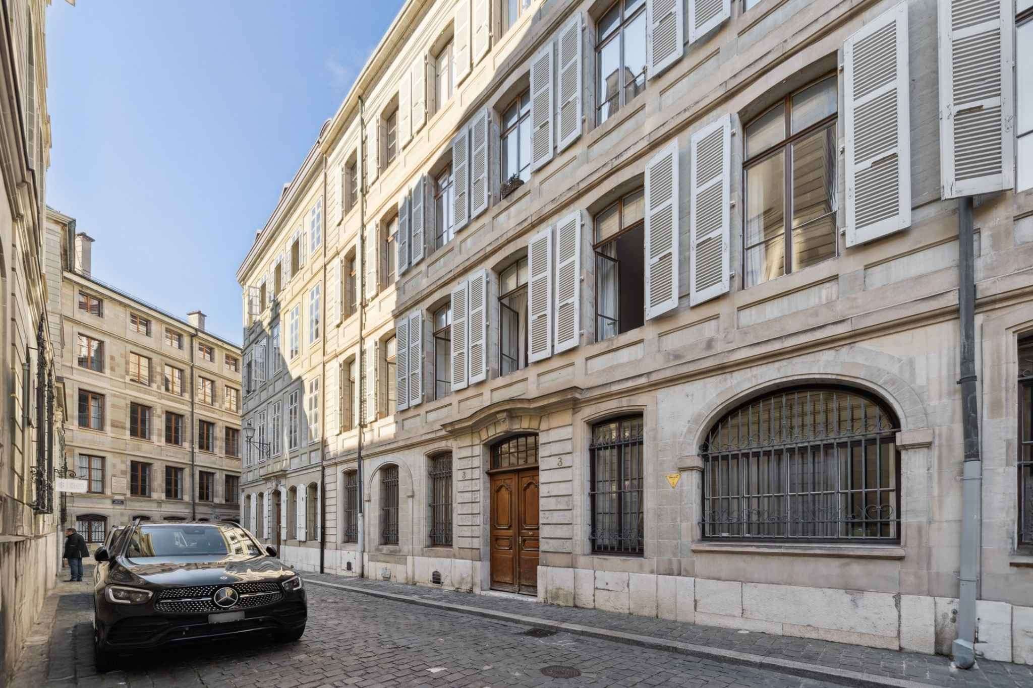 En exclusivité :                                                                                                                           Magnifique 3 pièces en Vieille-Ville