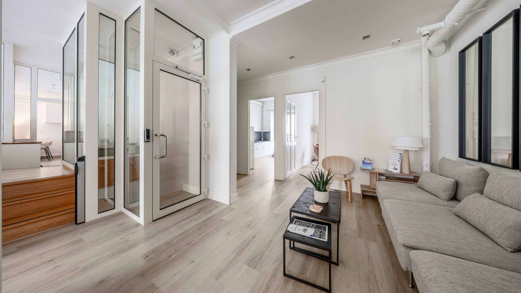 Eaux-Vives - CHF 442.-/m2/an - Surface Commerciale de 216 m2