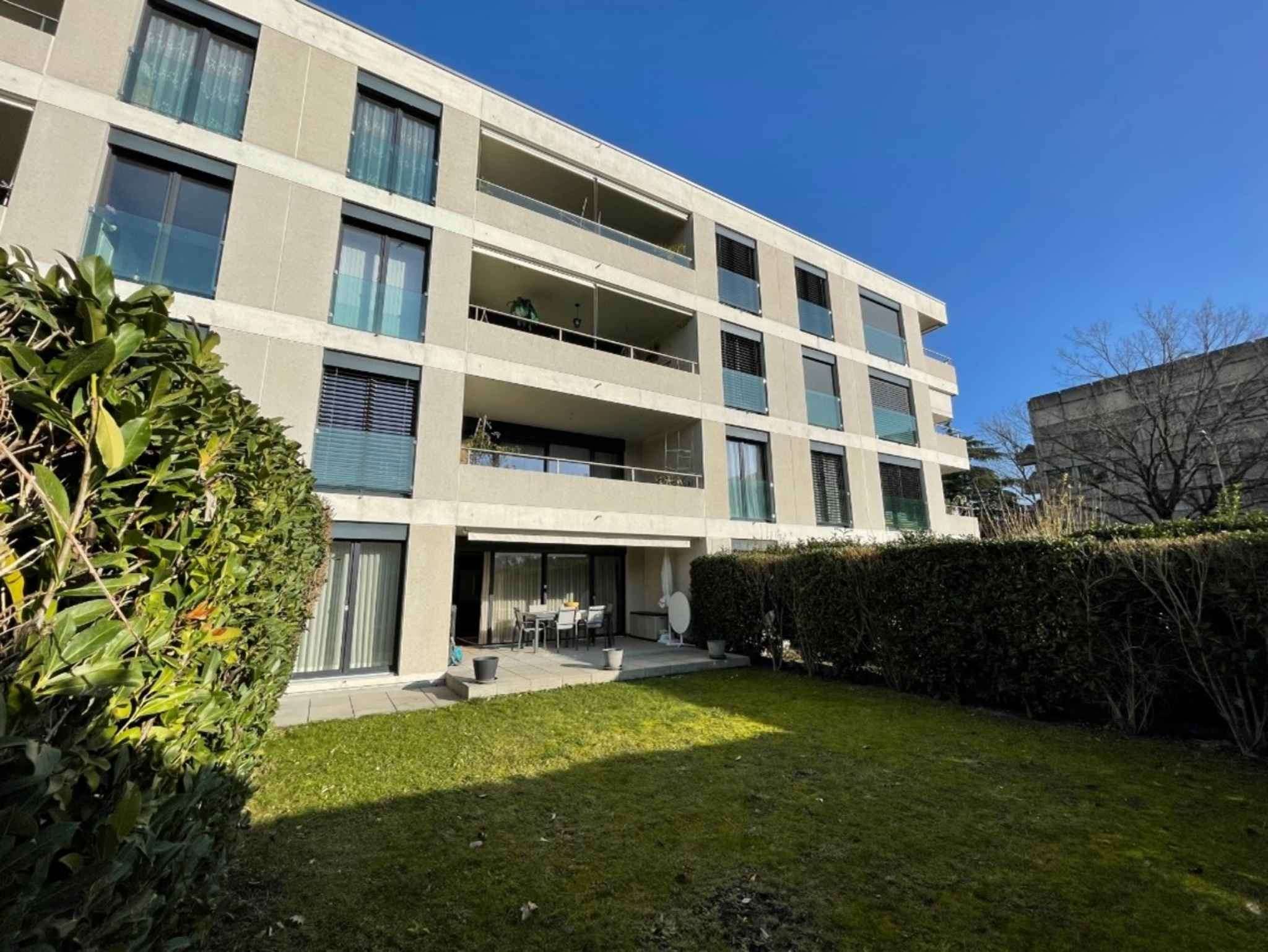 6 pièces avec jardin au Petit-Lancy