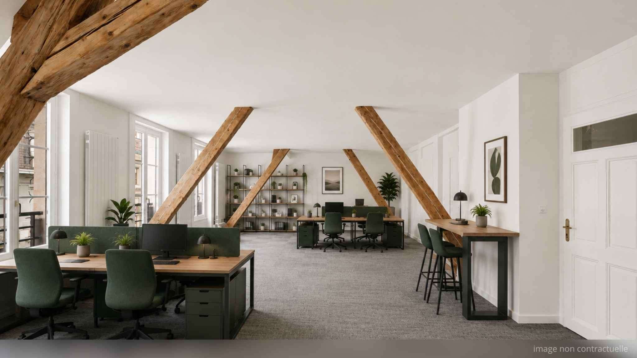 HYPER CENTRE - CHF 670.-/m2/an et CHF 520.-/m2/an - Bureaux d'environ 121 m² + 65 m² comble - ENTIEREMENT RENOVES
